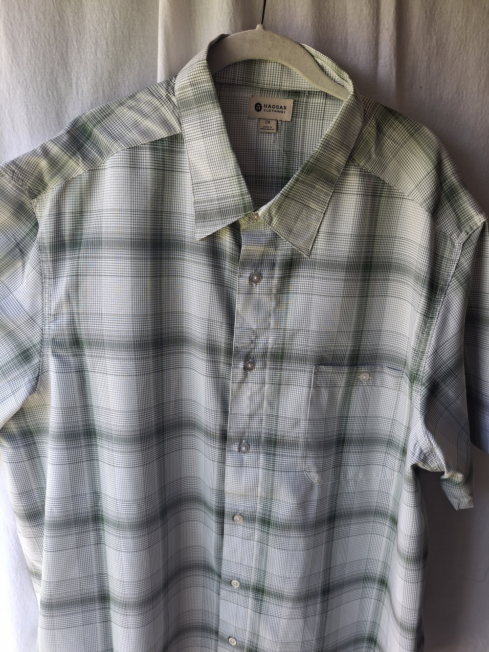 Haggar Men's Green Plaid Short-Sleeve Button-Down Shirt
